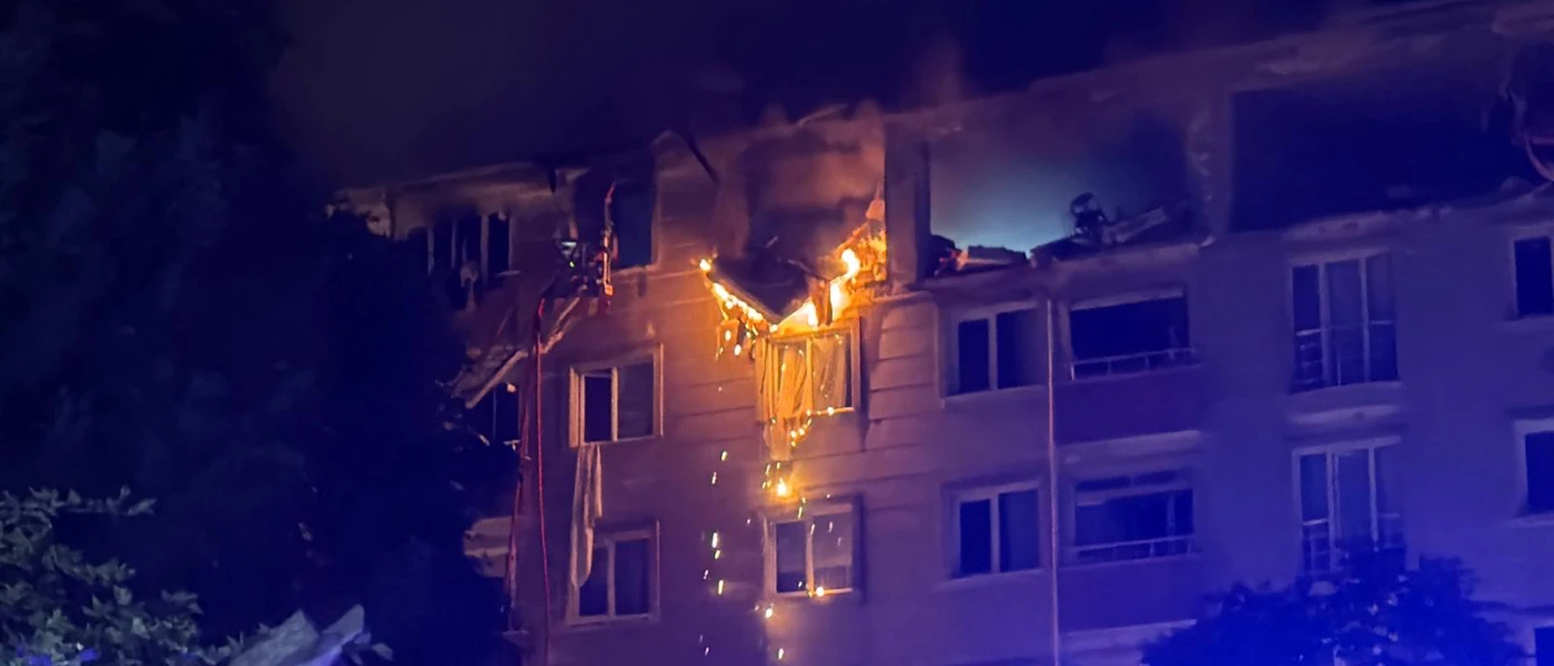 ÇORLU'DA APARTMANDA PATLAMA: 2 ÖLÜ, 2 YARALI
