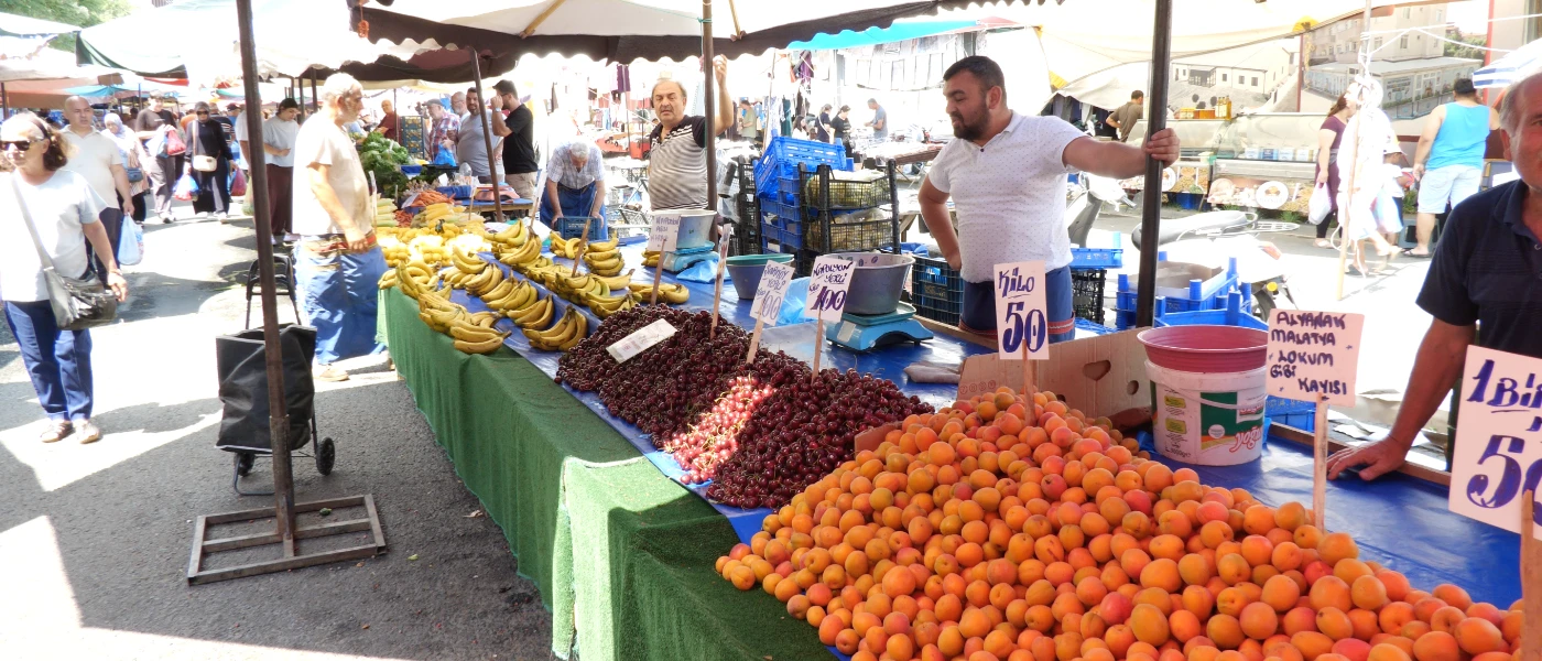 MEYVE FİYATLARI DÜŞÜYOR, PATATES - SOĞAN ARTIYOR... VATANDAŞ PAHALILIKTAN, ESNAF MALİYETTEN DERTLİ
