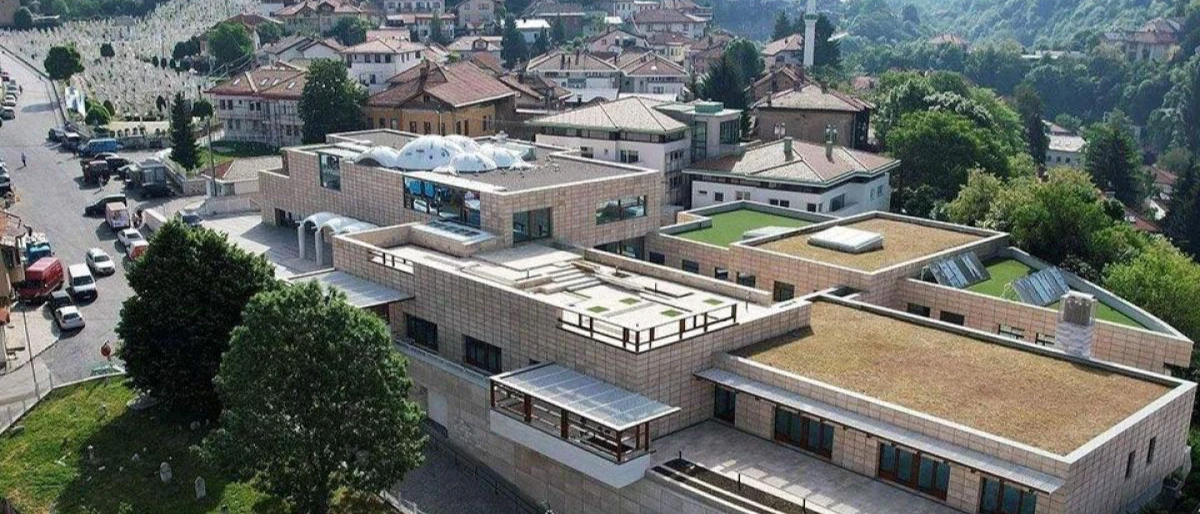 Bosna Hersek'teki Liska şehitliğine domuz kafası bıraktılar!