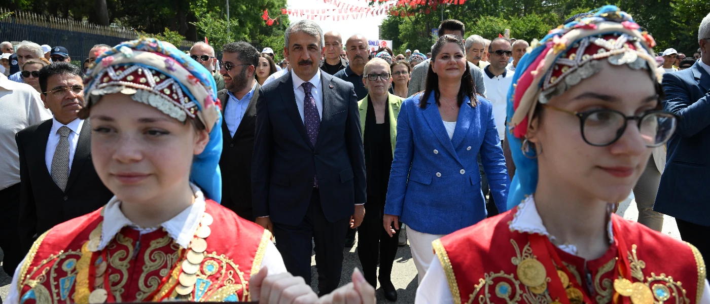 665. Kırkpınar Yağlı Güreşleri Başladı… Asırlık Gelenek Ağa Karşılaması Yapıldı
