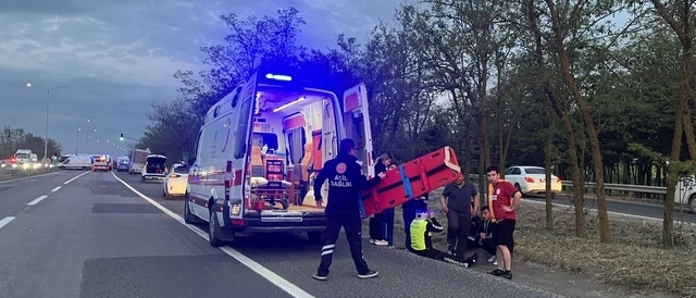 Çorlu’da Kaza Yerinde Görev Yapan Polise Otomobil Çarptı